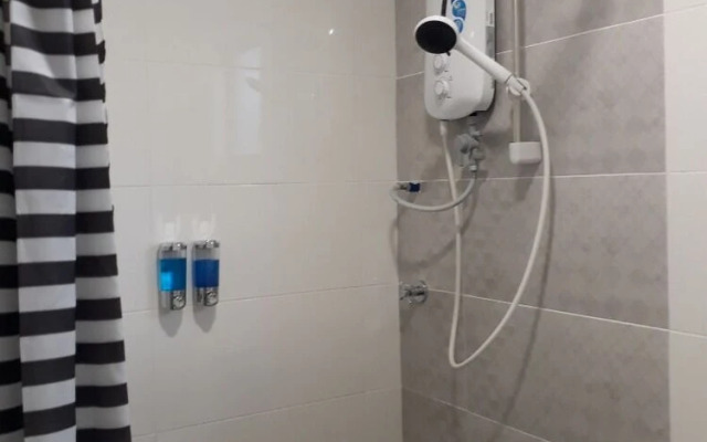 SPOT ON 90127 Semporna Dream Villas