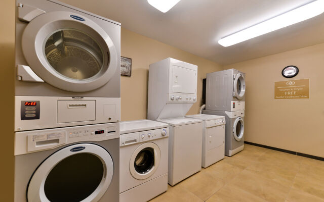 Candlewood Suites Athens by IHG
