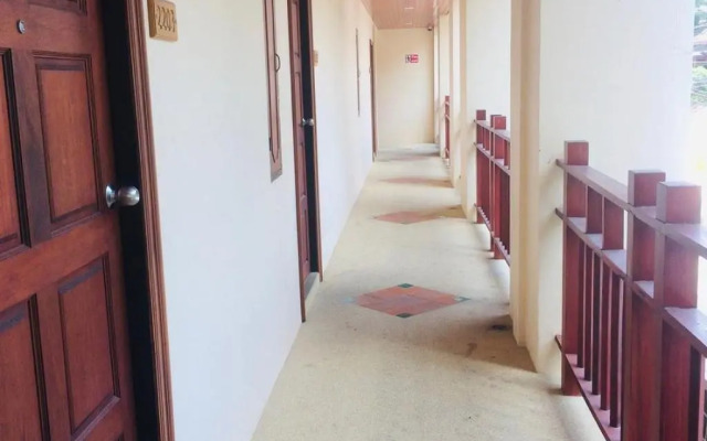 Jiraporn Hill Resort