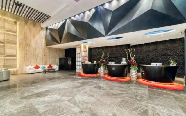 Maitao Crystal Hotel