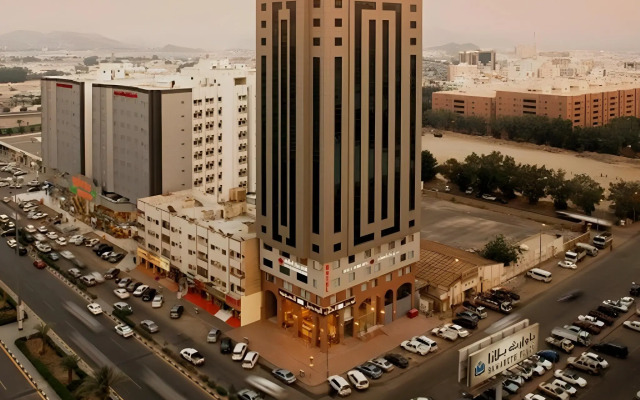 Royal Al Mashaer Hotel
