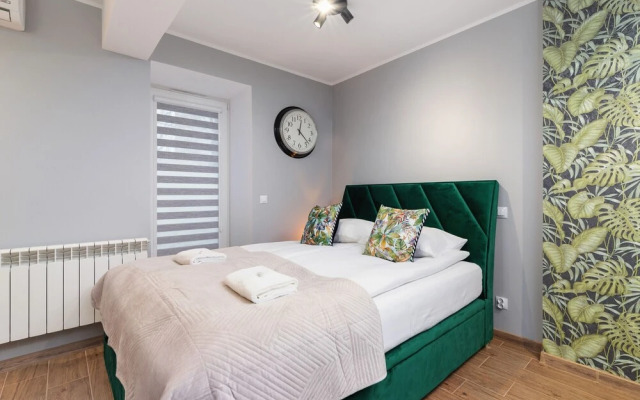 Kraków Underground Apartment by Renters