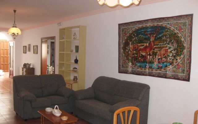 Complete House in Cuevas del Becerro