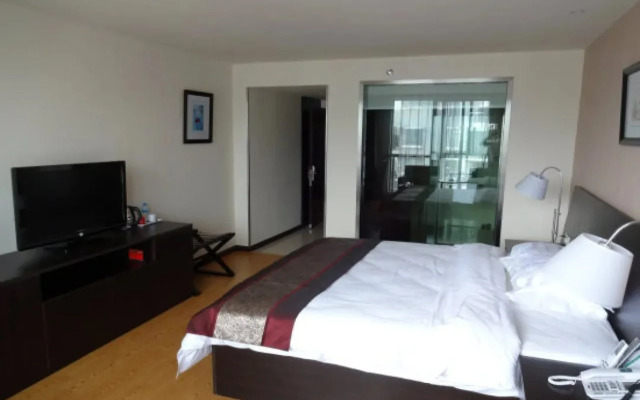 Marvelous Land Hotel