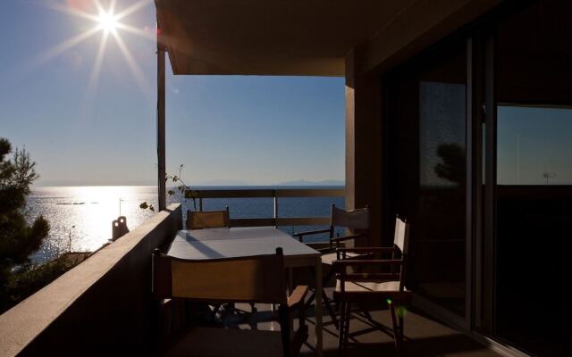 Saronida Summer Studio