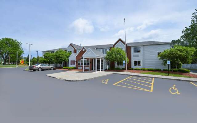 Americas Best Value Inn East Syracuse