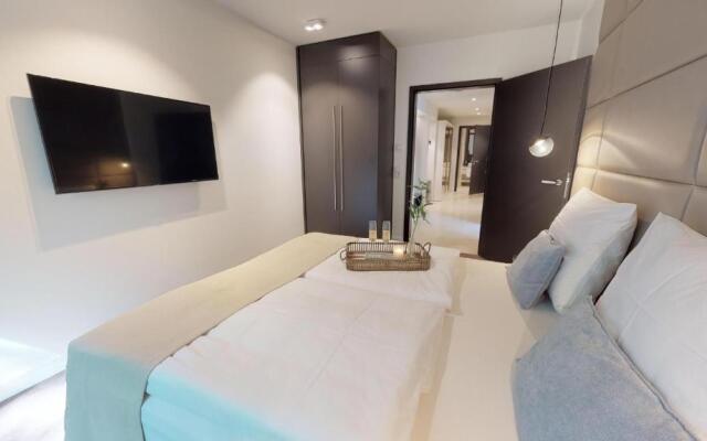 White Pearl Apartment 3.05
