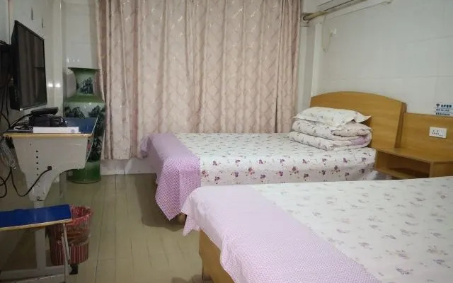 Huadu Hostel
