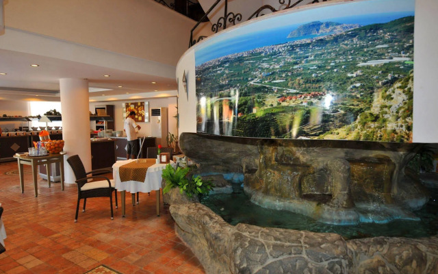 Atak Apart Hotel