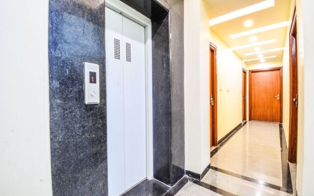 OYO 22204 Hotel Mark Inn