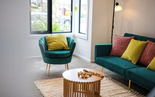 StayAU 5BR Family Getaway GreaterGeelong in Duneed