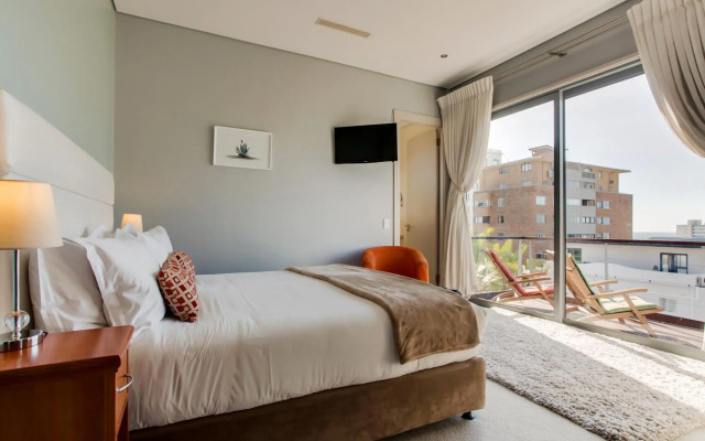 The One 8 Hotel