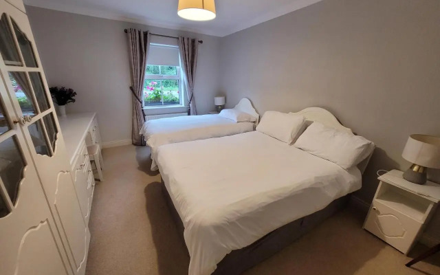 Connollys Guesthouse