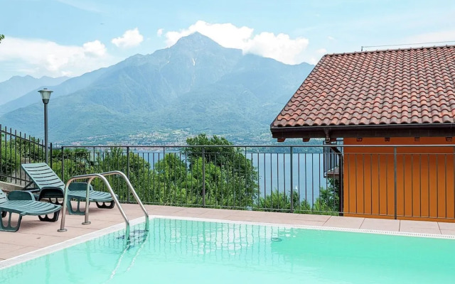 Spacious Apartment in Vercana with Hot Tub