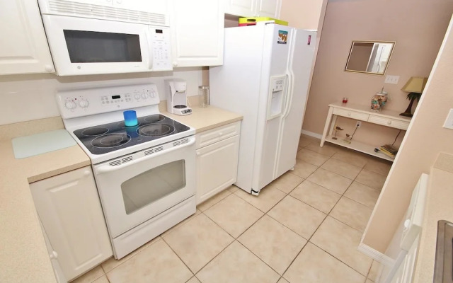 Oceanwalk 7-205 Apartment 3