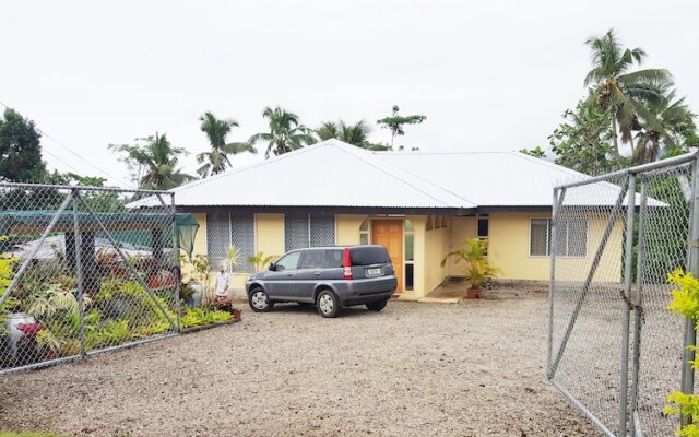 Uili's Farm House