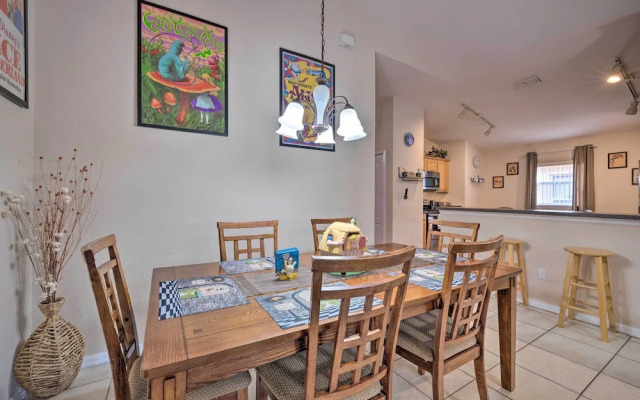 10 Mi to Disney + Heated Pool: Florida Abode!