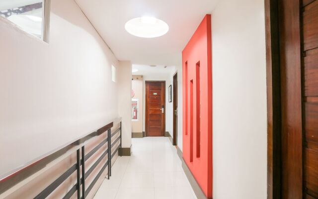 OYO 392 Midcon Apartelle