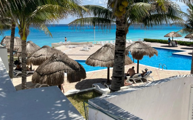 Suites Brisas