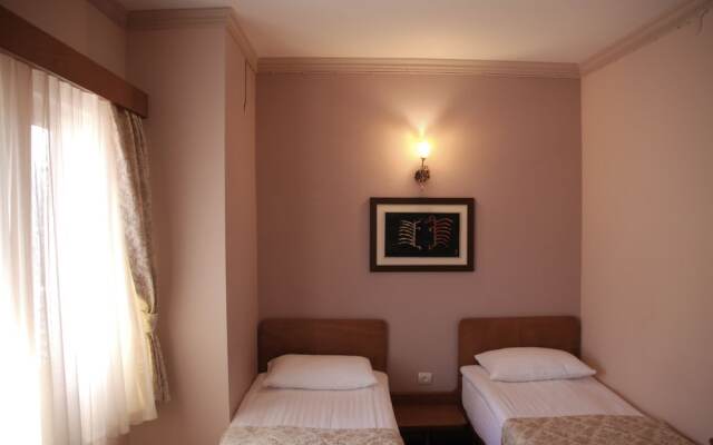 Biz Otel