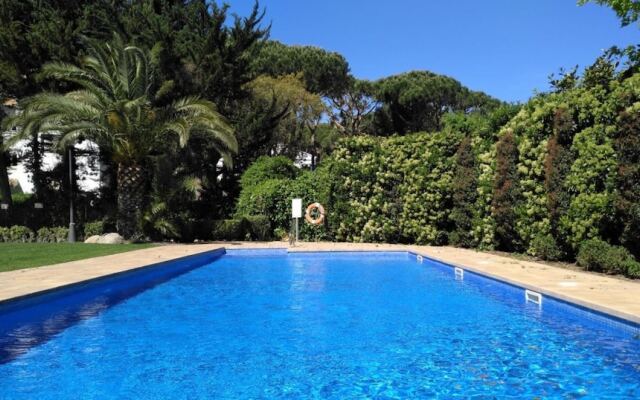 Apartment - 1 Bedroom with Pool and WiFi - 107738