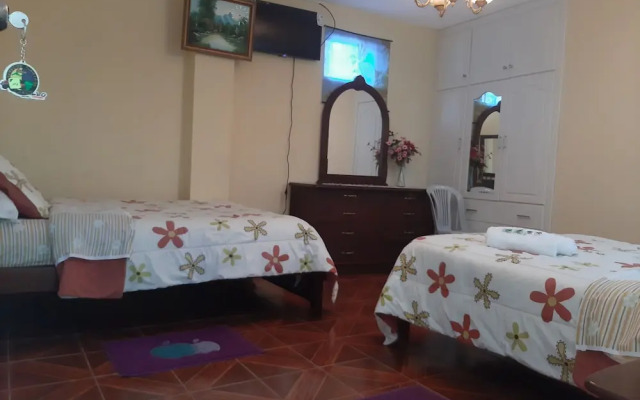 Hostal Charvic