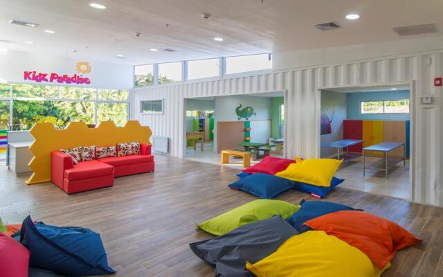 Fiesta Resort Central Pacific - All Inclusive