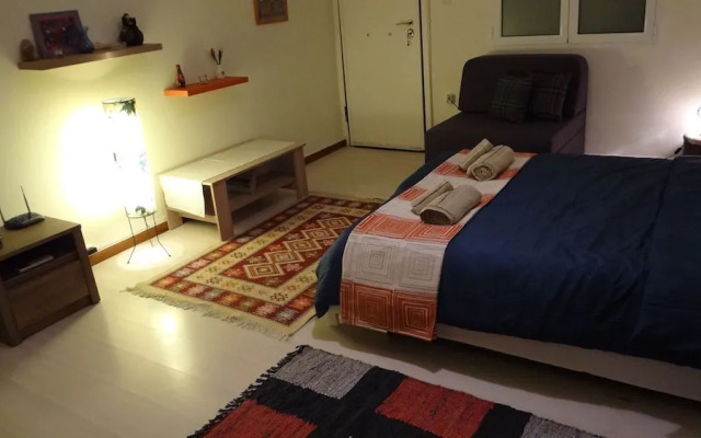 Cosy Central Independant Studio