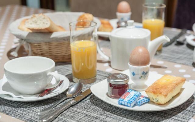 Logis Hotel-Restaurant Saint Romain