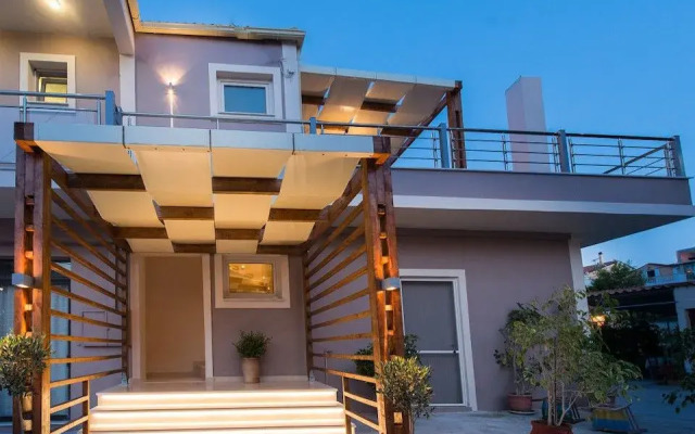 Zoi Apartments