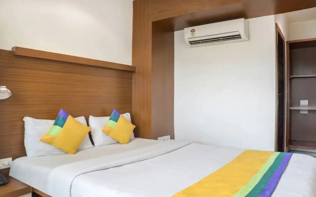 Everest Lodging By Treebo