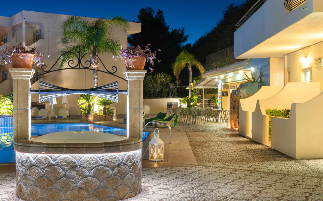 Pefkos View Suites & Maisonette