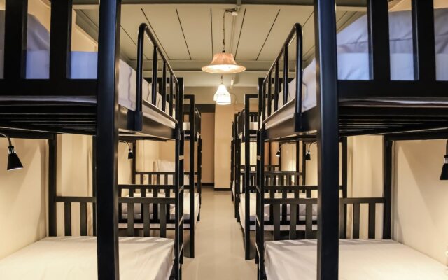 Khaosan Station - Adults Only - Hostel