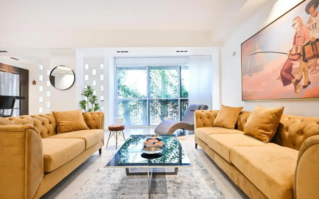 Pretty 2BR in Ben Gurion Blvd by HolyGuest