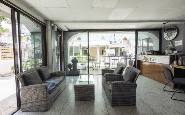 OYO 930 Born Guest House