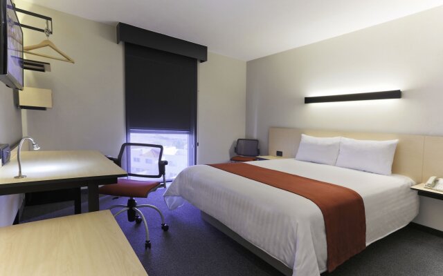 City Express Plus by Marriott Guadalajara Expo