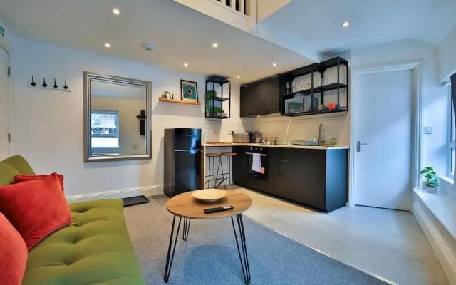 Modern 1-bed Flat Near Cardiff City Centre
