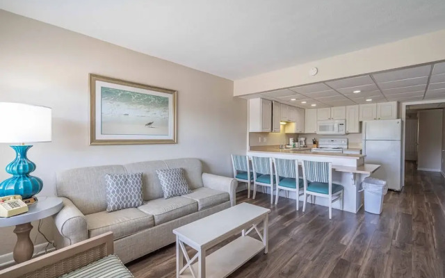 Club Destin Condos