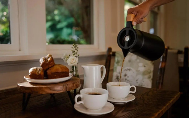 Beechwood Inn - Bed Breakfast and Wine Cellar