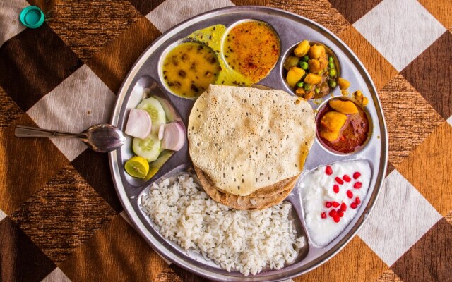 OYO Townhouse 740 Hotel Swastik