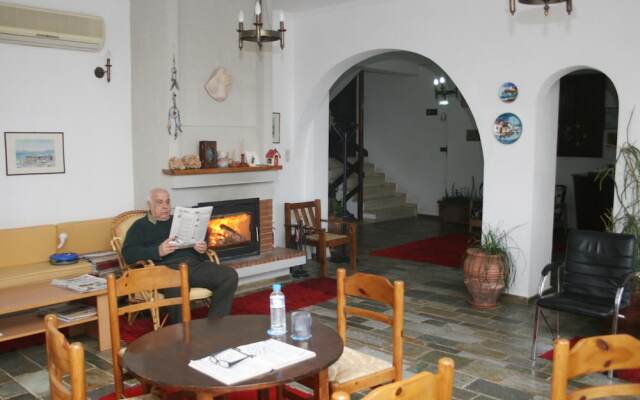 Hotel Iliahtides