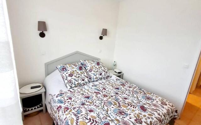 Appartement Six-Fours-les-Plages, 3 pièces, 4 personnes - FR-1-316-282