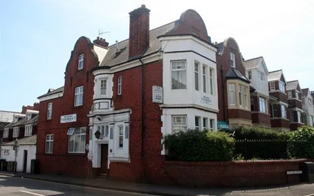 The Knoll Guesthouse