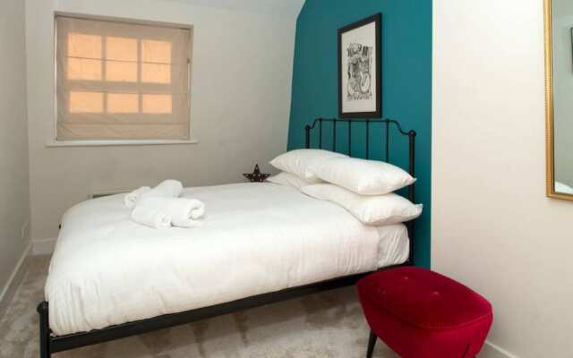 2 Bedroom City Centre Penthouse