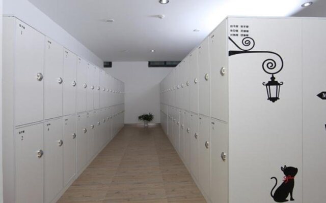 Xian Capsule Hotel