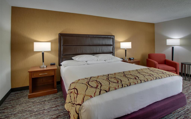 Drury Inn & Suites Bowling Green