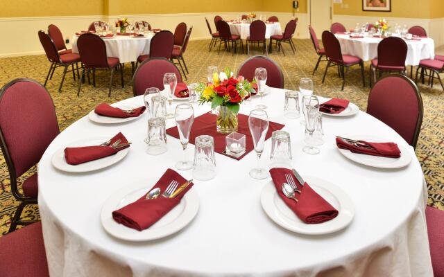 Holiday Inn Rancho Cordova by IHG