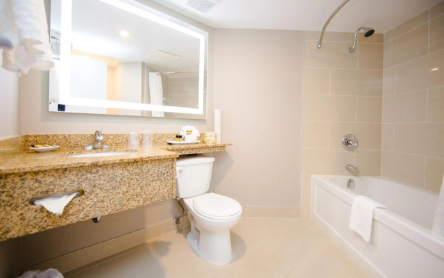 Best Western Plus Ottawa/Kanata Hotel & Conference Centre