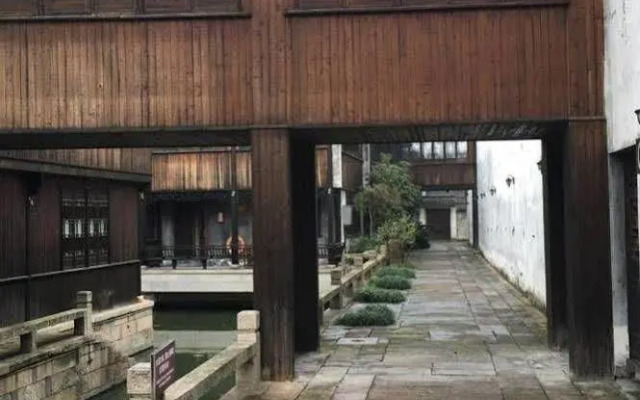 Jiaxing Yuehe Hotel