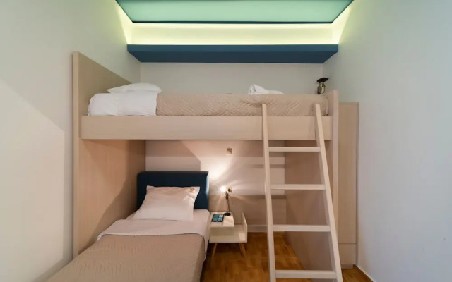 Dolphin Luxury Apartments